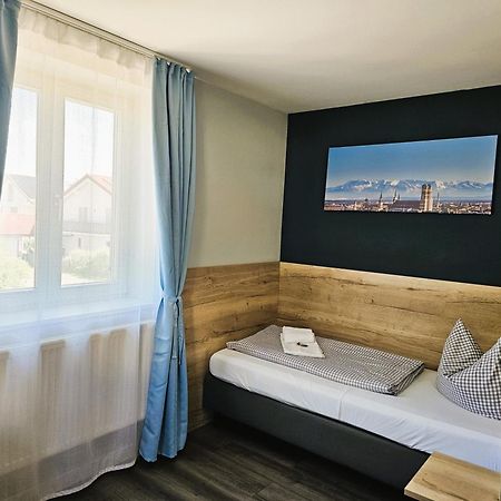 Novitel Pension Pliening - Muenchen Messe 외부 사진