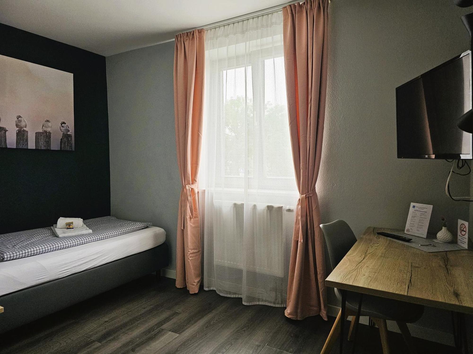 Novitel Pension Pliening - Muenchen Messe 외부 사진